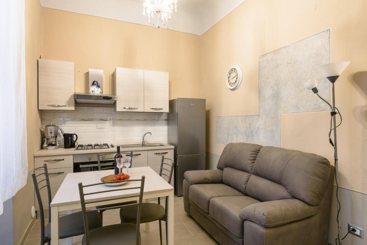 Pinzochere Artistic For Family Florence Luaran gambar